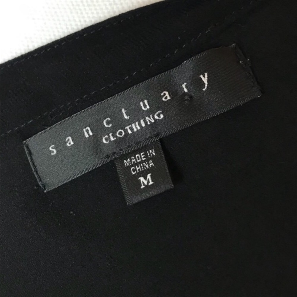 Sanctuary White/Blk Trim Blouse - Picture 3 of 3